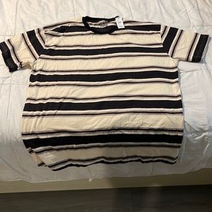 RSQ tee shirt